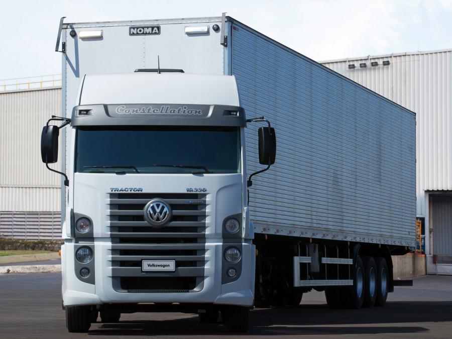  Volkswagen Constellation Tractor 19.330 2011 года  (фото 1 из 5)